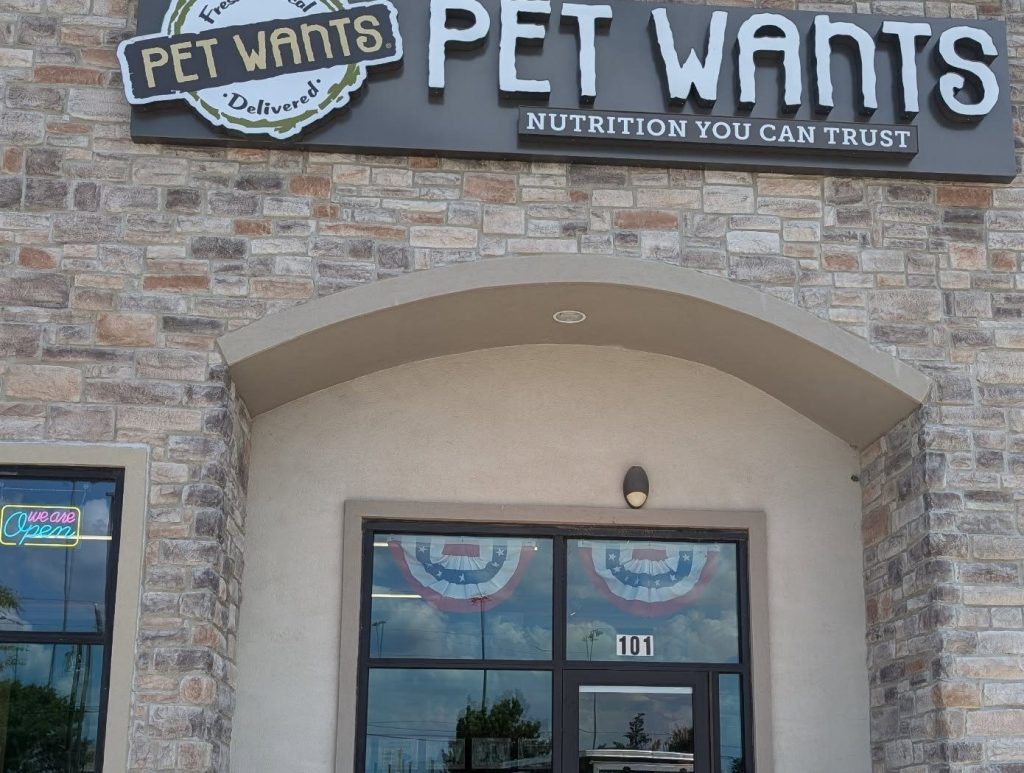 Pet Wants Roanoke to celebrate grand opening with two community&nbsp;events
